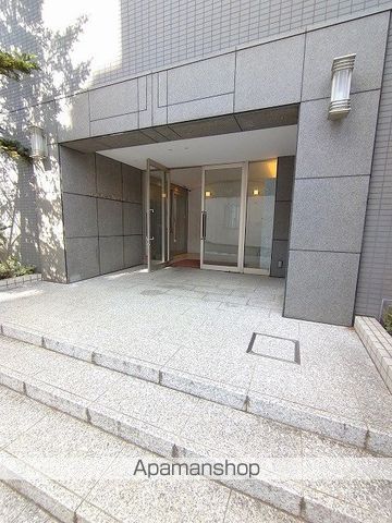 ソサエティ宮前平の玄関写真