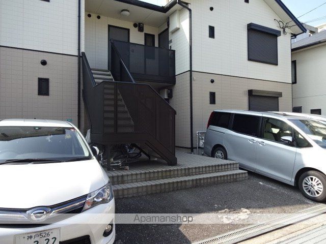 リビング清水町の外観写真