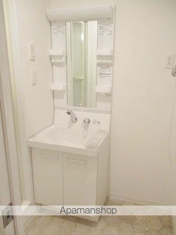 MODENA FINESTの内装写真