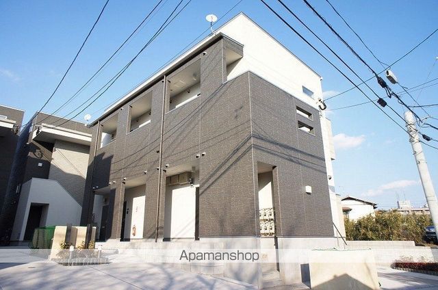 BELLACASA竹下の玄関写真
