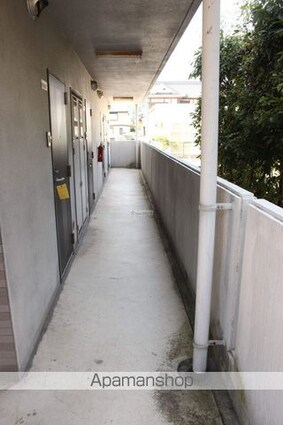 シュガーハウス新沖田[1K/24.3m2]のエントランス2