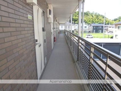 ミランダＬａｋｅ　Ｍｕｓｅ[1R/26.5m2]のエントランス2