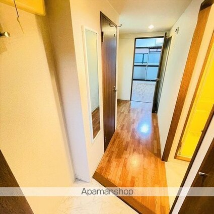 ポーロニア柳原[1K/24.75m2]の玄関