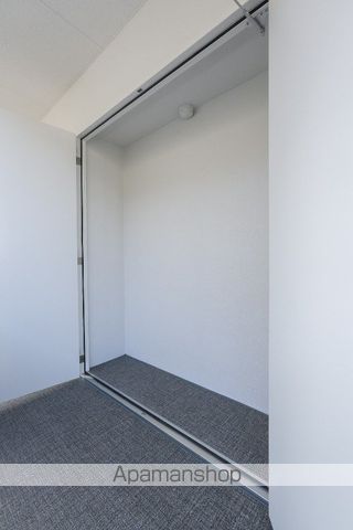 ドゥーエ日暮里IIIの内装写真