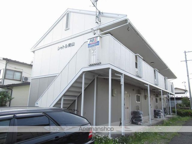 シャトル青山の外観写真