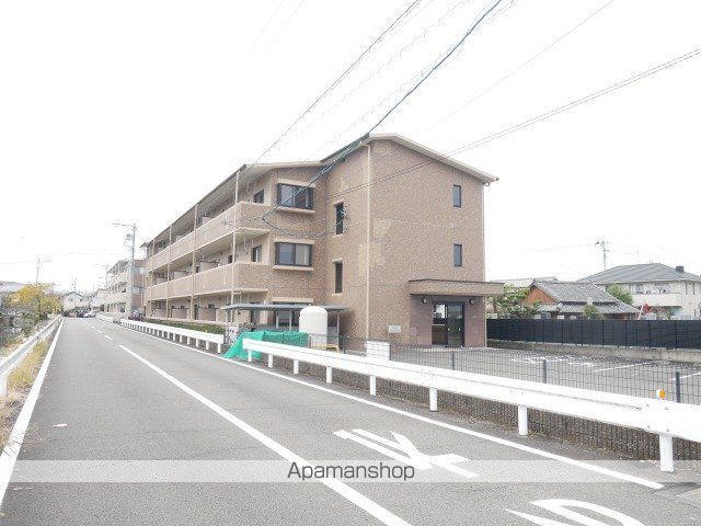 西焼津メゾン小石川の外観写真