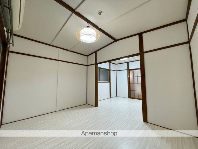 山之内文化の内装写真
