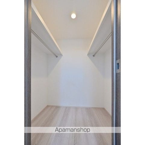 コンフォリア・リヴ板橋本町の内装写真