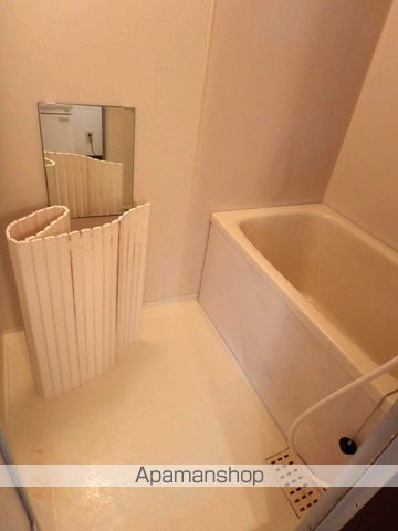 エステート本郷の内装写真
