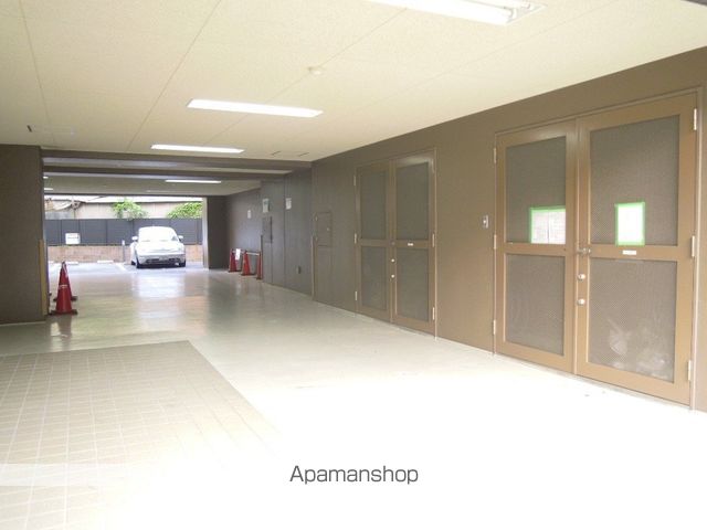 アップルガーデンコート城東の玄関写真