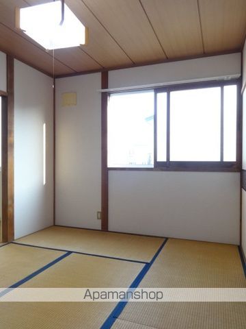 ハイブローム八幡の内装写真