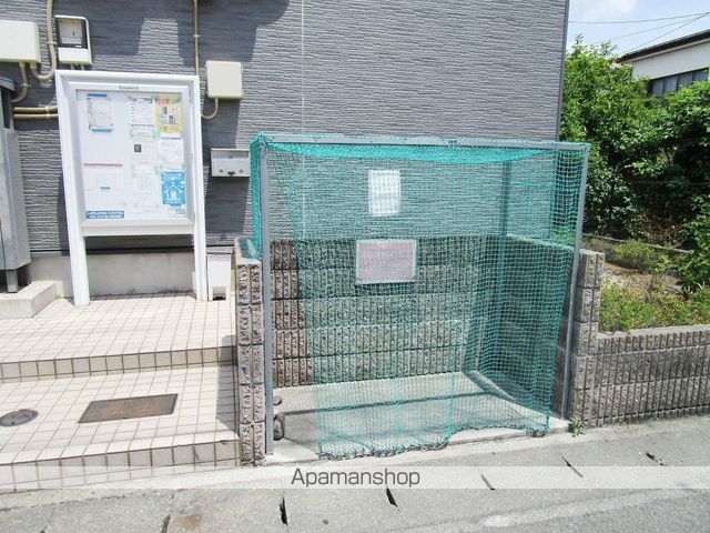 レオパレス城東の外観写真