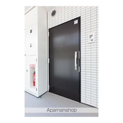 バンデューセン上北沢[1K/30m2]の玄関