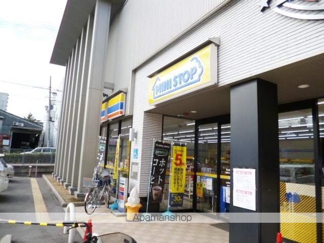 ルナコートの周辺写真