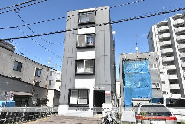 プレイズ豊平の外観写真