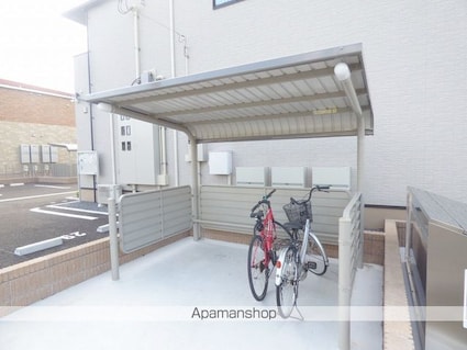 フェニックスＡ[1LDK/50.01m2]の共用部1