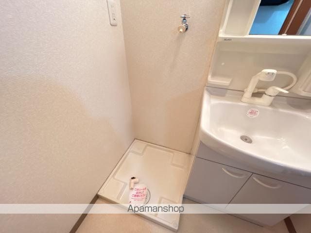 クレストールの内装写真