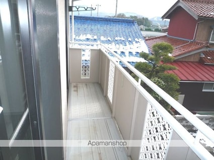 メゾン・ド・アルテミシアＣ棟[3DK/60.33m2]のバルコニー