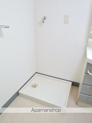 マリベール中須賀[2LDK/70m2]の内装1