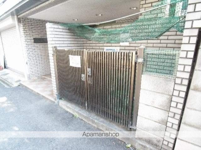 第2永昌ビルの玄関写真