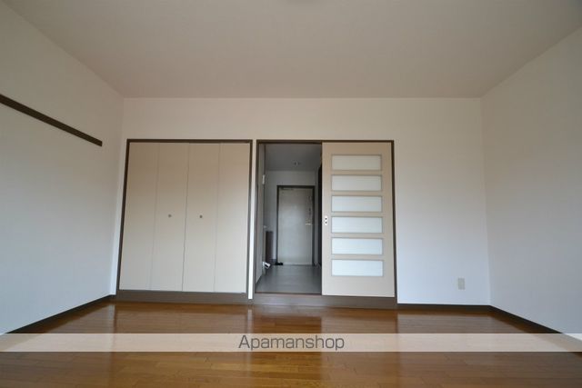 TN布袋の内装写真