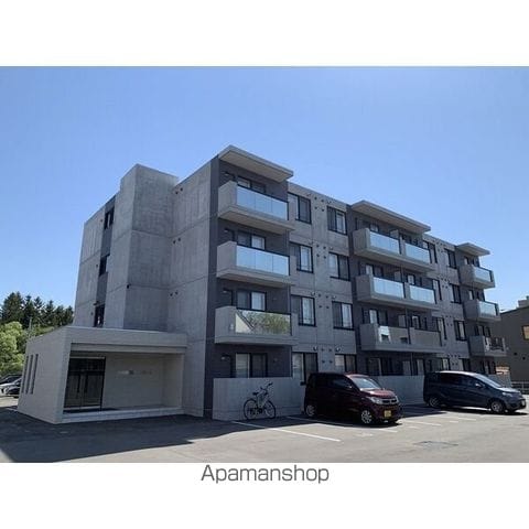 エレガント本町の外観写真