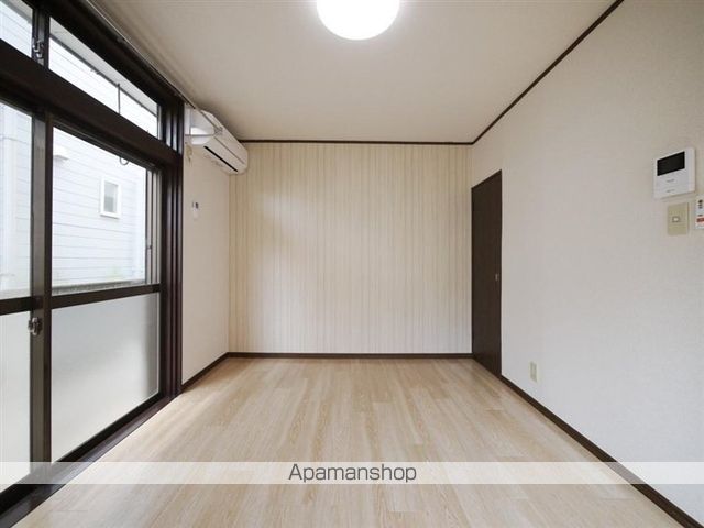 AZUR葉山の内装写真