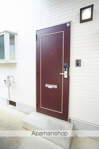 メゾンK IIの玄関写真