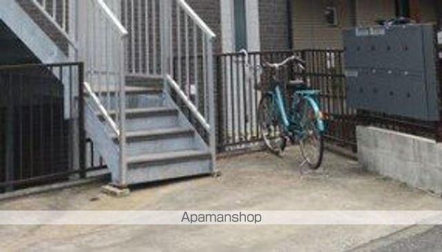 ECOLEの玄関写真