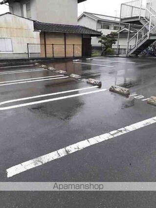 エルディムフジイ[2DK/39.74m2]の駐車場