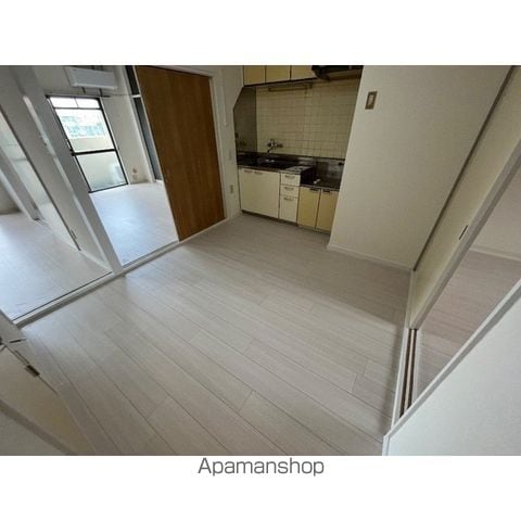 ニューオカダパールマンションの内装写真