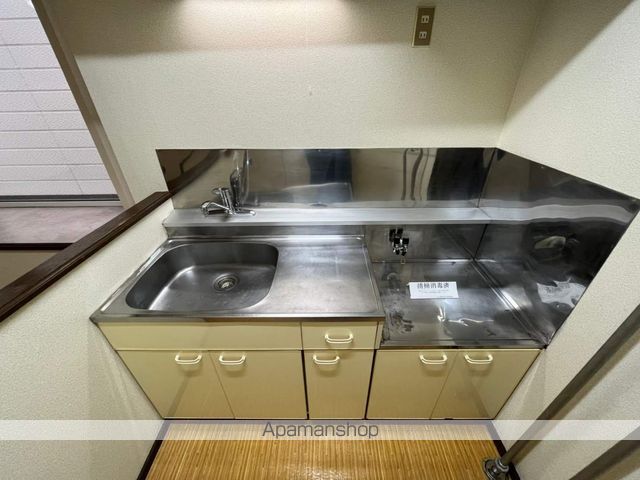 ロイヤルハイツ桑園の内装写真