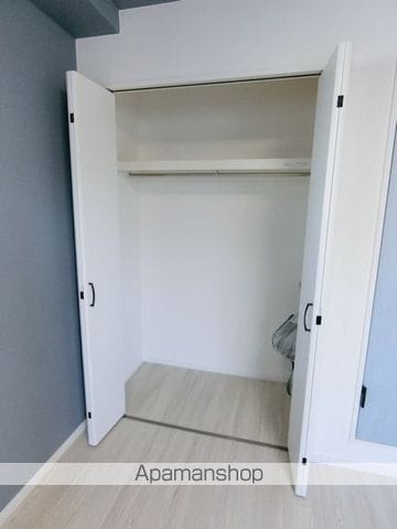 エヌエムスワサントオンズサウスの内装写真