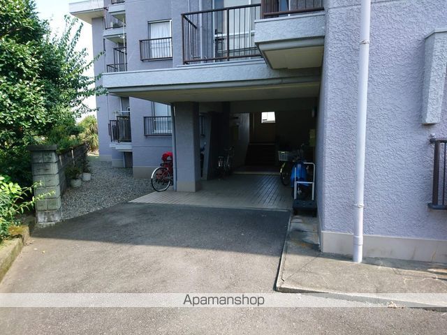 佐野マンションの玄関写真