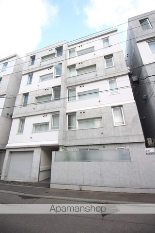 ステラ美術館通の外観写真