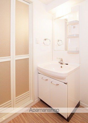 エンクレスト渡辺通IIの内装写真