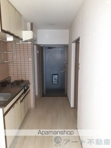 トレンディ山越の内装写真