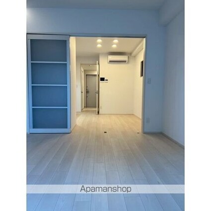 ＴＨＥ　ＢＲＩＣＫＳ（ザ　ブリックス）[1DK/37.06m2]のリビング・居間1