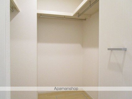 ラルーチェ[1R/32.94m2]の収納