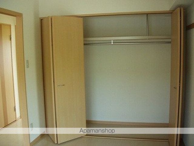 T’S IORIの内装写真