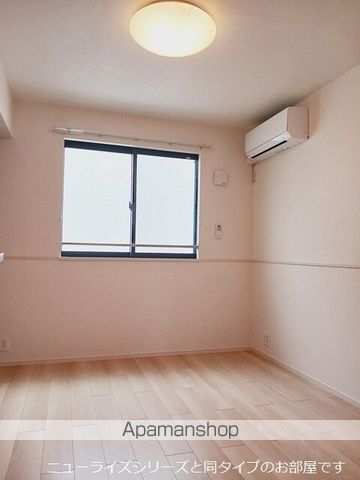カレント レジデンス 下増田IIの内装写真