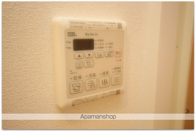 ララプレイス難波ガルテンの内装写真