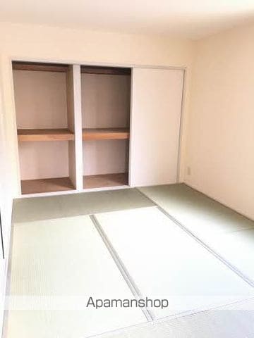 タウンヒルズDOI A棟の内装写真