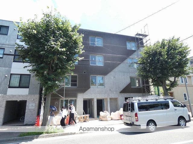 キングハウス学園前の外観写真