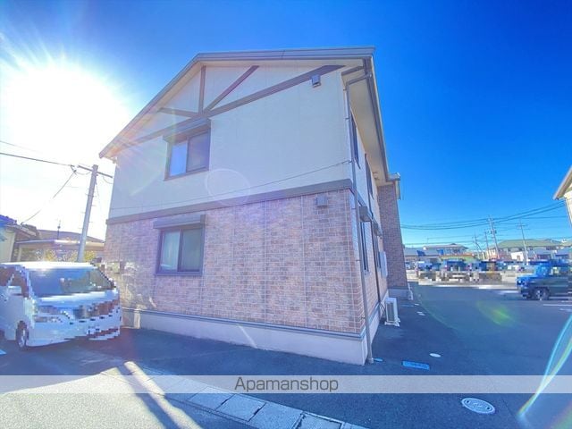 リンデンバウム C棟の外観写真