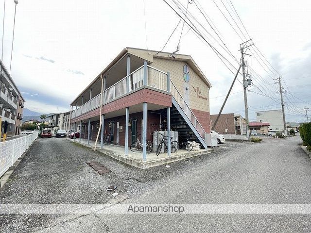 Surplus Lighthouse牧野の外観写真