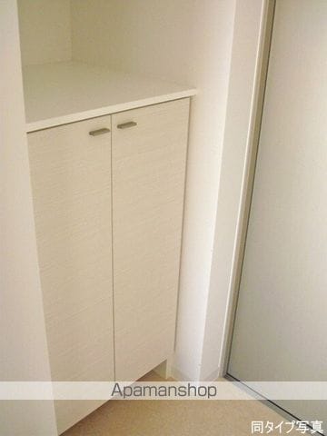 SHOWN HATSUDAIの内装写真