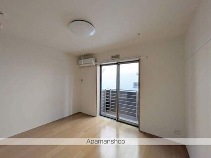 エルメゾン寿町[1R/29.98m2]のリビング・居間