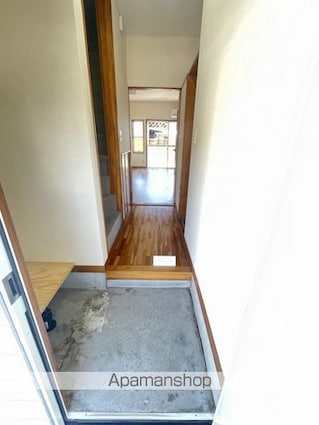 マンションヨコタ第３[2LDK/49.68m2]の玄関