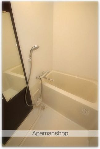レジュールアッシュ難波MINAMIIIの内装写真